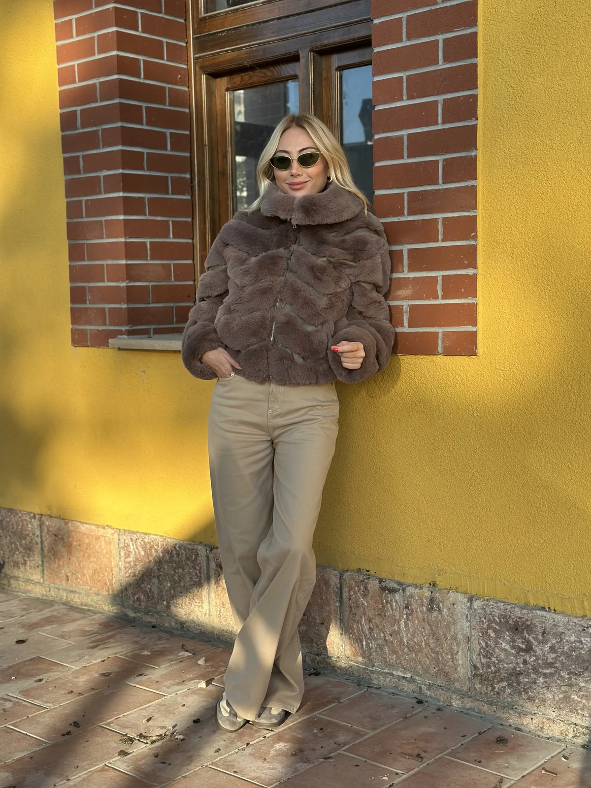 Palvin Kahve Kürk Mont - ₺5.359,99 | ASKI BOUTIQUE Balat Palvin Kahve Kürk Mont Mont - Detay Görseli 2 | ASKI BOUTIQUE Balat
