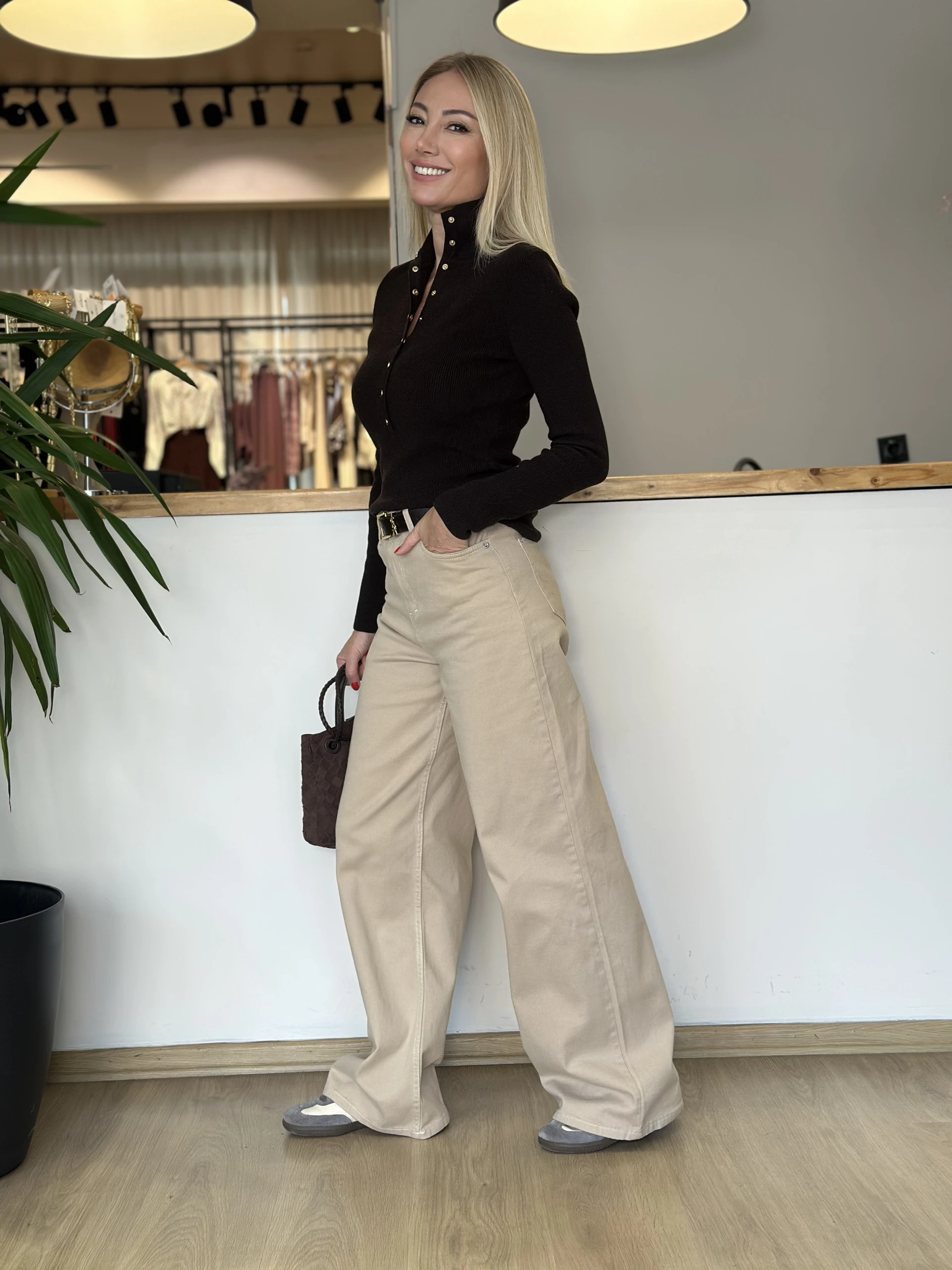 Wonder Tensel Ekru Pantolon - ₺1.599,99 | ASKI BOUTIQUE Balat Wonder Tensel Ekru Pantolon Pantolon - Detay Görseli 2 | ASKI BOUTIQUE Balat