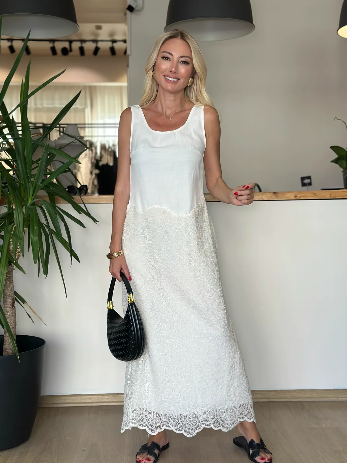 Garnili Modern Elbise Askı0055 - ₺775 | ASKI BOUTIQUE Balat Garnili Modern Elbise Askı0055 Elbise | ASKI BOUTIQUE Balat