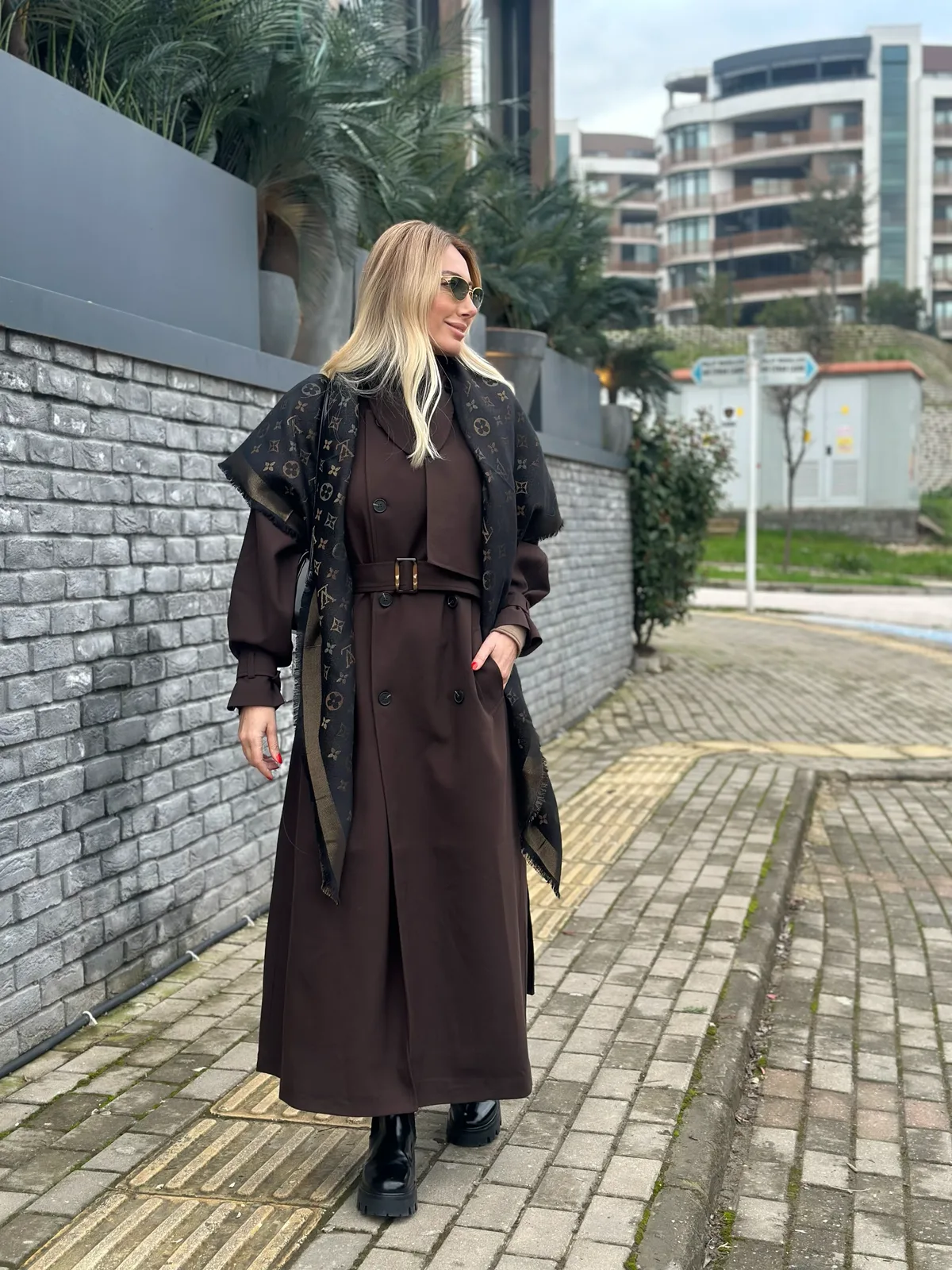 Kahve Kuşaklı Helena Trençkot Askı0065 - ₺4.499,99 | ASKI BOUTIQUE Balat Kahve Kuşaklı Helena Trençkot Askı0065 Trençkot | ASKI BOUTIQUE Balat