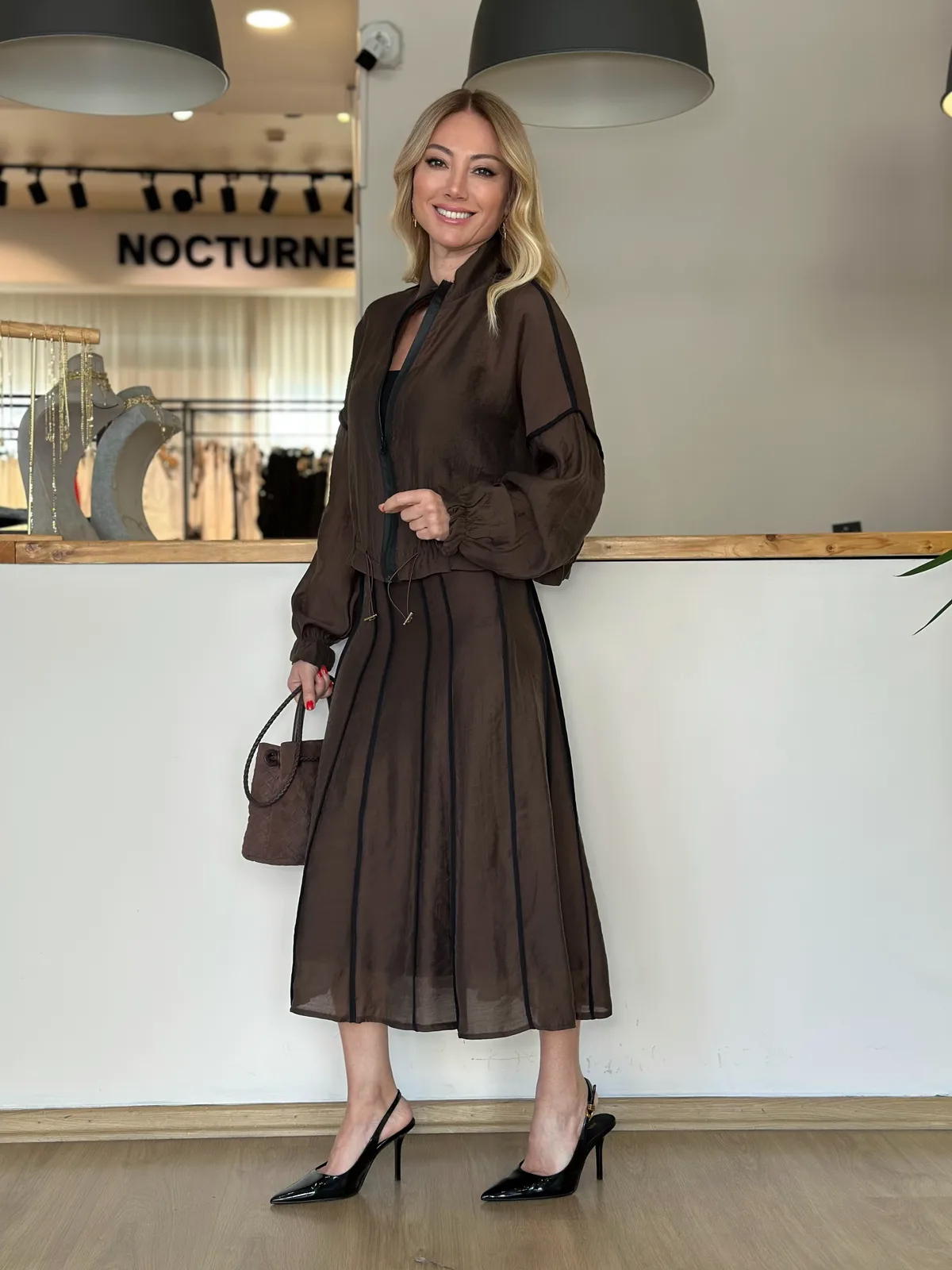 Kahve Siyah Şeritli Etek Askı0078 - ₺499,99 | ASKI BOUTIQUE Balat Kahve Siyah Şeritli Etek Askı0078 Etek - Detay Görseli 3 | ASKI BOUTIQUE Balat