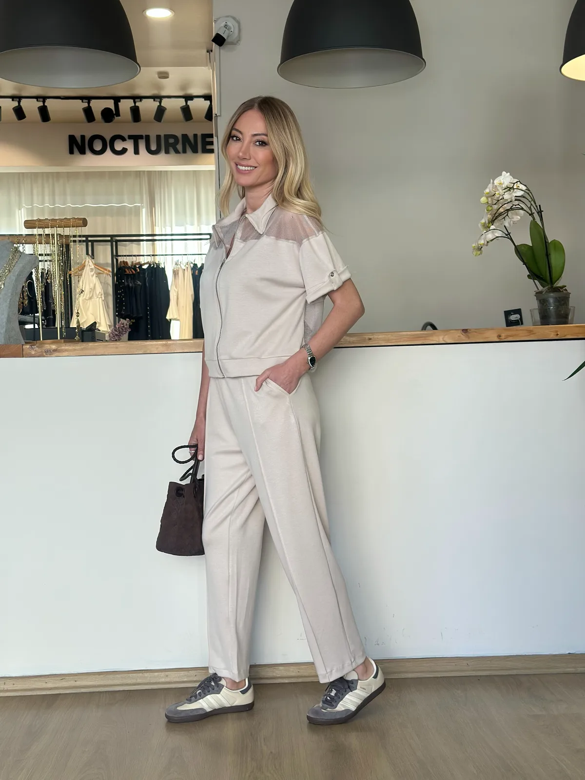 Marka Model Transparan Taşlı Ekru Takım Askı0096 - ₺2.599,99 | ASKI BOUTIQUE Balat Marka Model Transparan Taşlı Ekru Takım Askı0096 Takım - Detay Görseli 3 | ASKI BOUTIQUE Balat