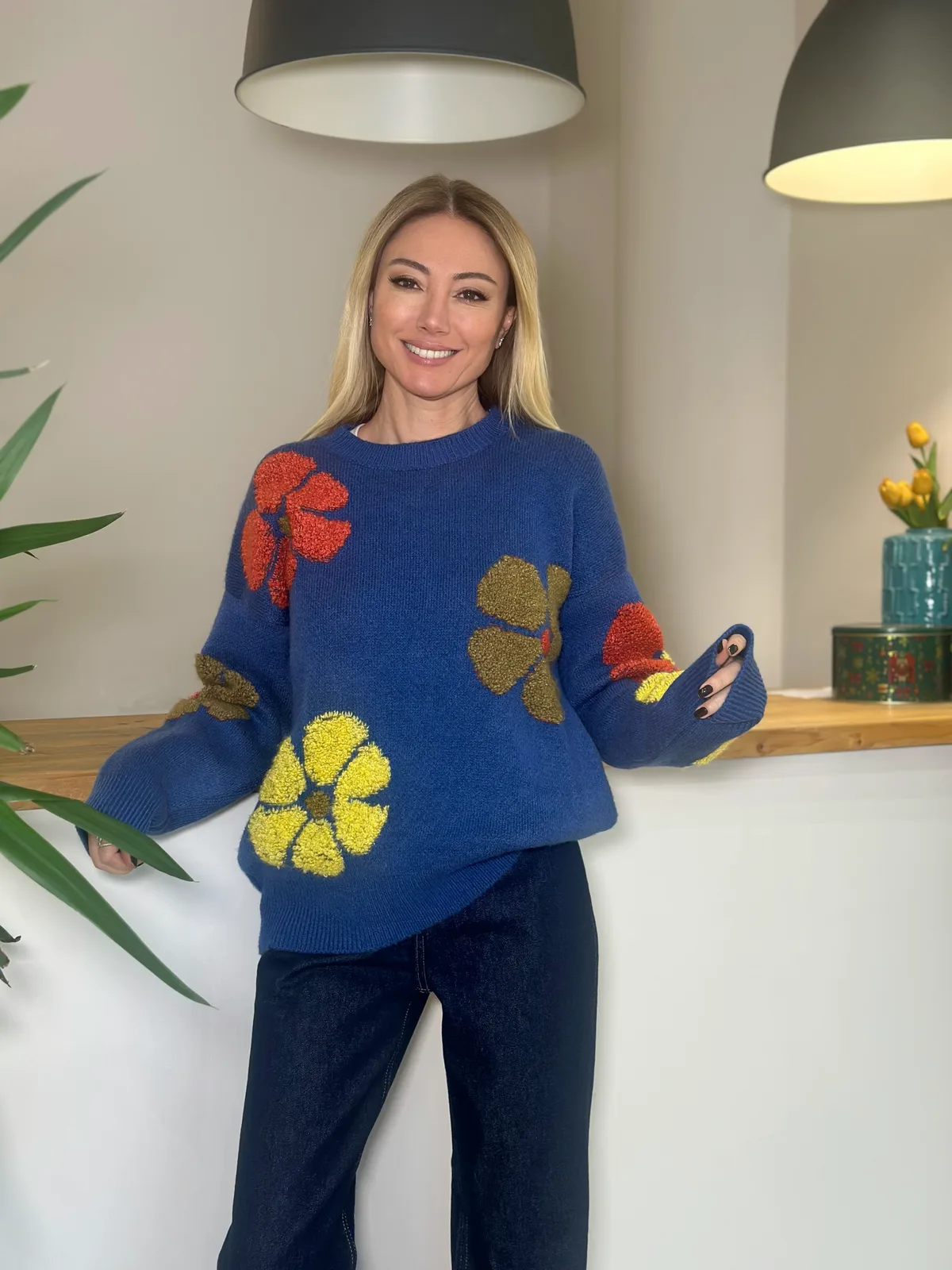 Mavi Renk Geçişli Kazak Askı007 - ₺1.469,99 | ASKI BOUTIQUE Balat Mavi Renk Geçişli Kazak Askı007 Kazak | ASKI BOUTIQUE Balat