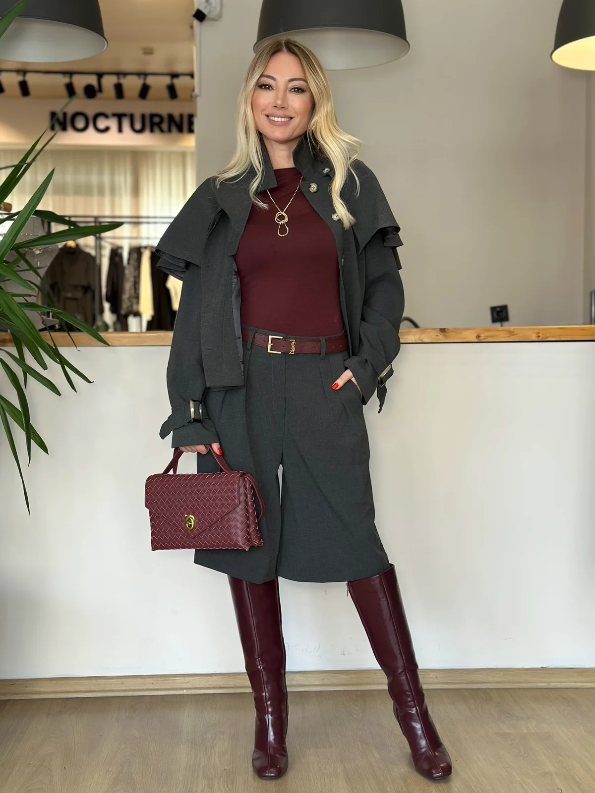 Pelerin Detaylı Antrasit Trençkot Askı0018 - ₺3.599,99 | ASKI BOUTIQUE Balat Pelerin Detaylı Antrasit Trençkot Askı0018 Trençkot - Detay Görseli 3 | ASKI BOUTIQUE Balat