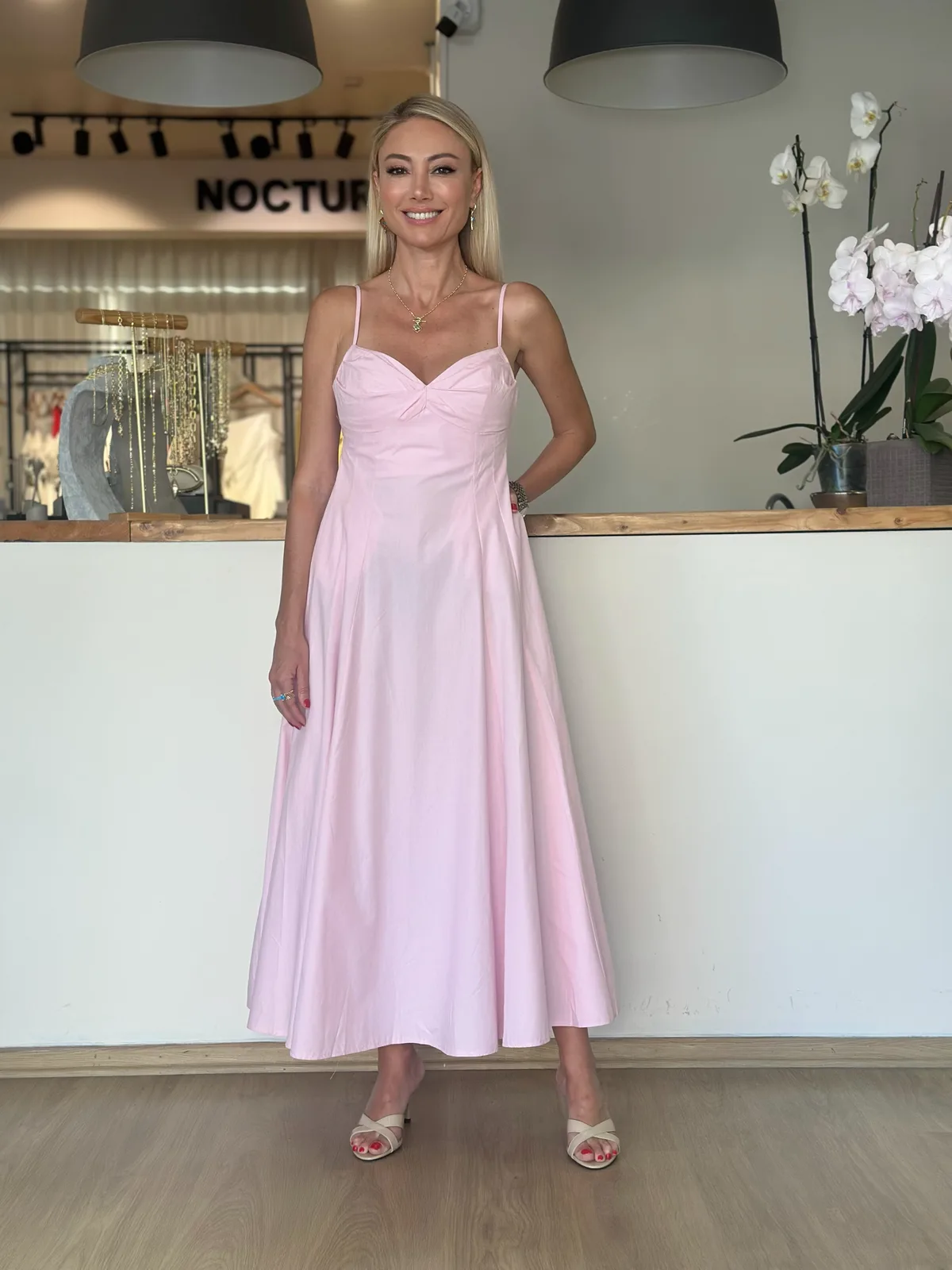 Pembe İp Askılı Elbise Askı00220