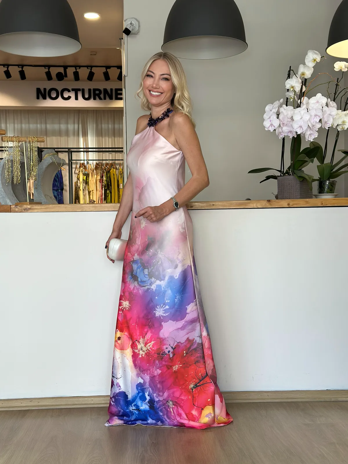 Taş Detaylı Tasarım Pembe Elbise Askı00234 - ₺6.549,99 | ASKI BOUTIQUE Balat Taş Detaylı Tasarım Pembe Elbise Askı00234 Elbise - Detay Görseli 4 | ASKI BOUTIQUE Balat
