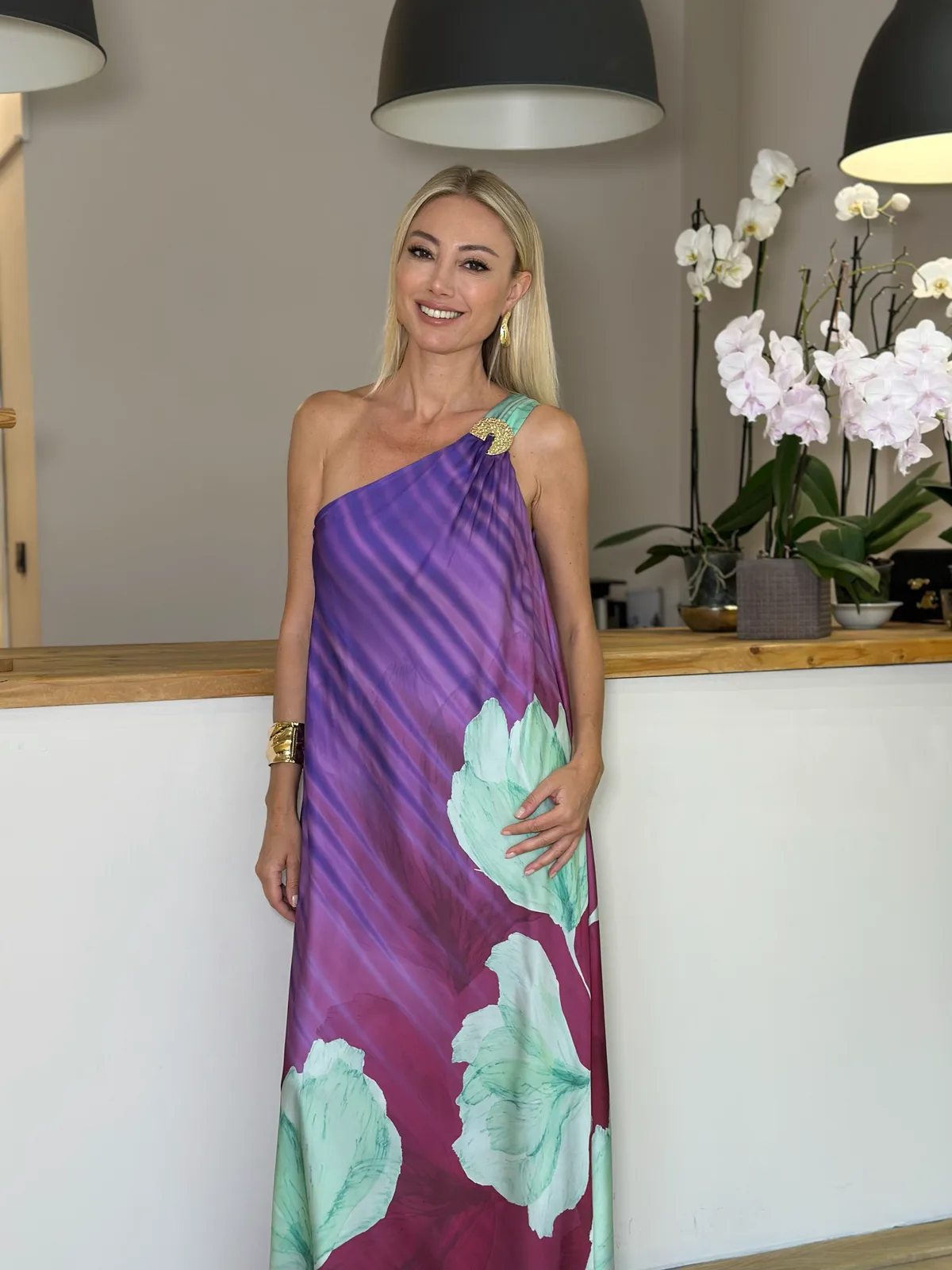 Tek Omuz Mor Tasarım Elbise Askı00239 - ₺4.719,99 | ASKI BOUTIQUE Balat Tek Omuz Mor Tasarım Elbise Askı00239 Elbise - Detay Görseli 4 | ASKI BOUTIQUE Balat