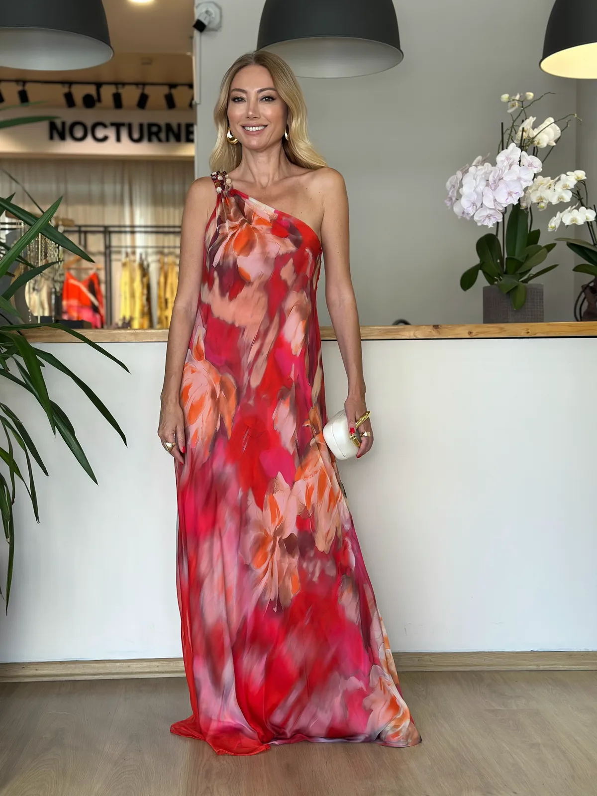 Tek Omuz Renkli Tasarım Elbise Askı00163 - ₺5.599,99 | ASKI BOUTIQUE Balat Tek Omuz Renkli Tasarım Elbise Askı00163 Elbise | ASKI BOUTIQUE Balat